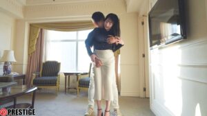 最高の愛人・ゆいか！無毛の陰部に生挿入で快楽を貪る