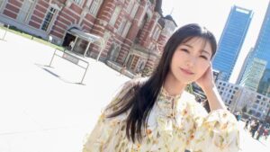 経験人数○人！保健室の先生ゆりか、清楚な外見と中身のギャップが…