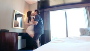 「入れたい…」と迫る白雪美女ゆいか、快楽に喘ぎ乱れイキ