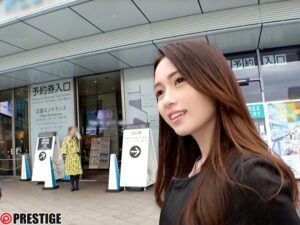 帰国子女ハーフ美女れおなと背徳の濃厚中出し