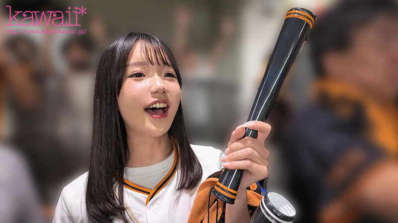 酔うと9割9分9厘ヤれる…。プロ野球中継のカメラに抜かれたG●美少女と優勝潮吹きがけ、顔射精子まみれ、大量中出しアクメとち狂い乱交 宅飲みハメ撮り映像。のサンプル画像2