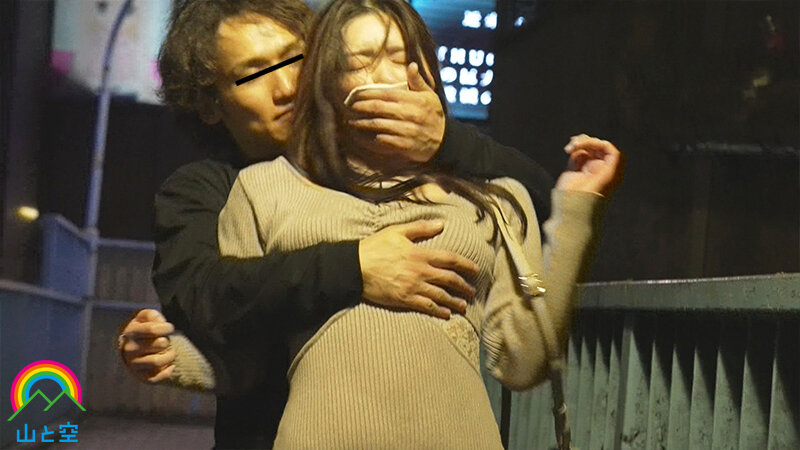 『お高くとまったセレブ妻さらおうぜw』繁華街をブラつく人妻を眠剤拉致 抵抗したら泣きじゃくるまで連発ビンタでわからせる！半グレ集団輪● 戸川なみのサンプル画像3